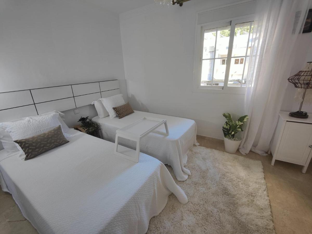 Center 2 Beds Elviria Appartamento *