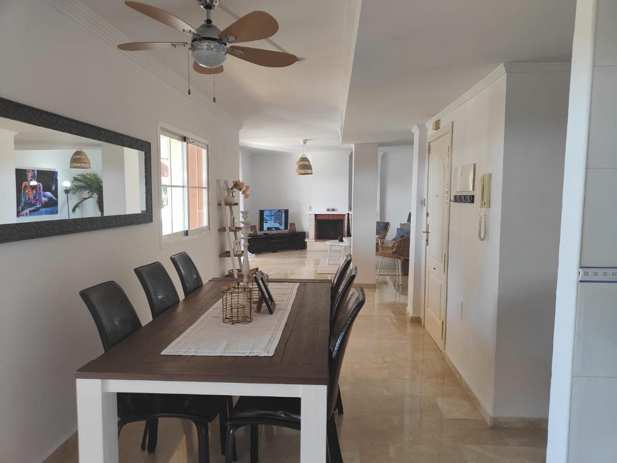 Center 2 Beds Elviria Appartamento